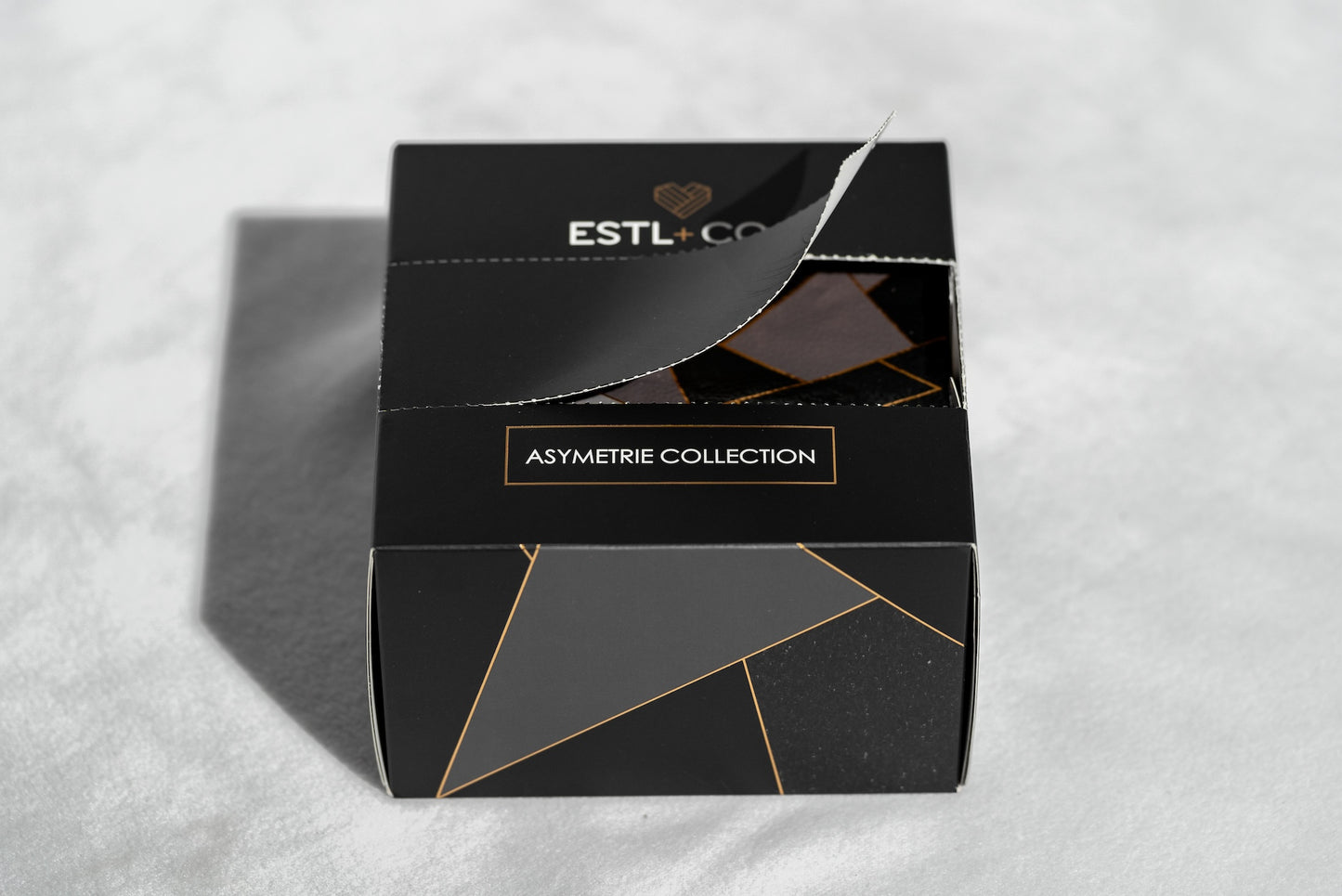 Asymetrie Hair Foils - Black + Gold - ESTL+CO